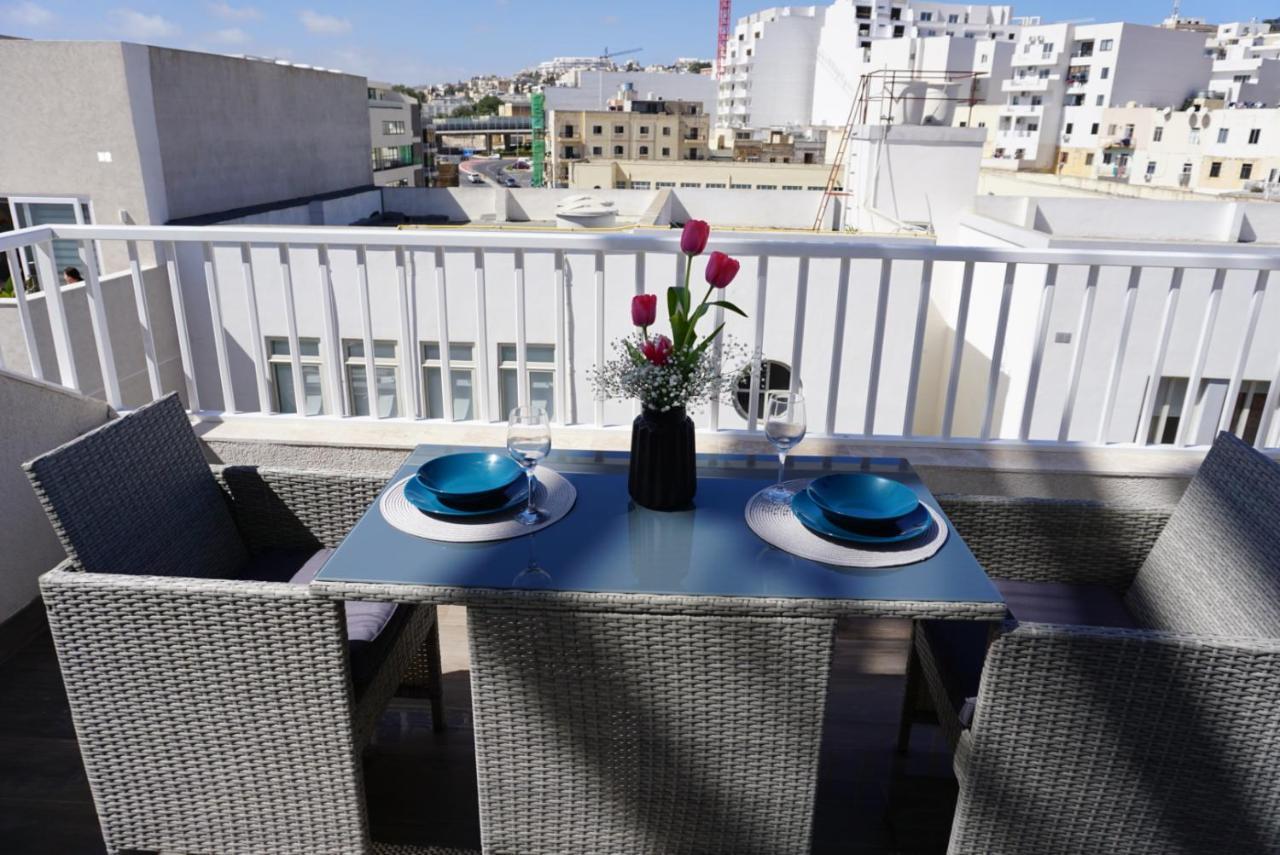 Korzo Suites Gzira Exteriör bild