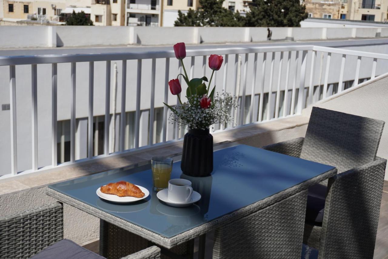 Korzo Suites Gzira Exteriör bild