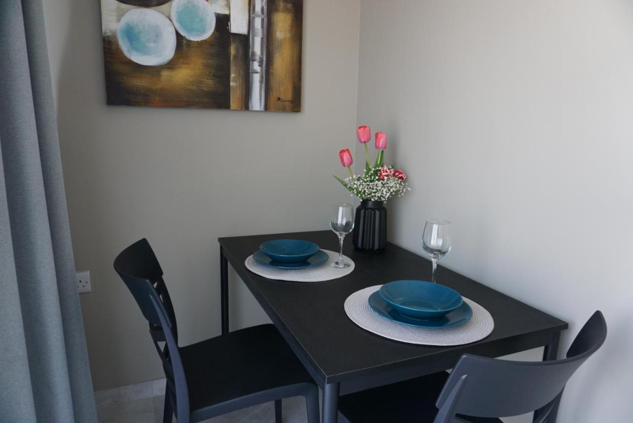 Korzo Suites Gzira Exteriör bild