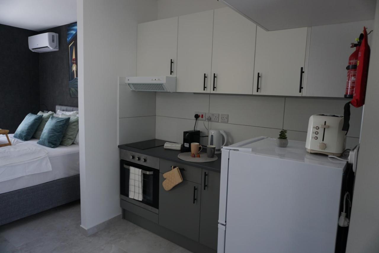 Korzo Suites Gzira Exteriör bild