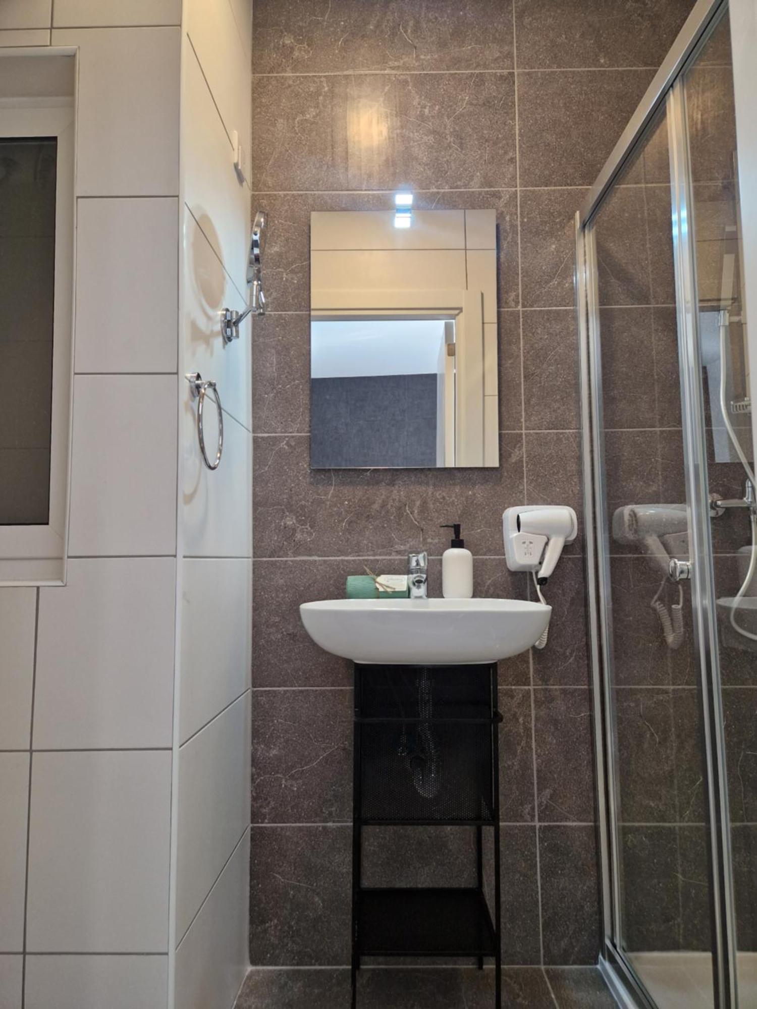Korzo Suites Gzira Exteriör bild