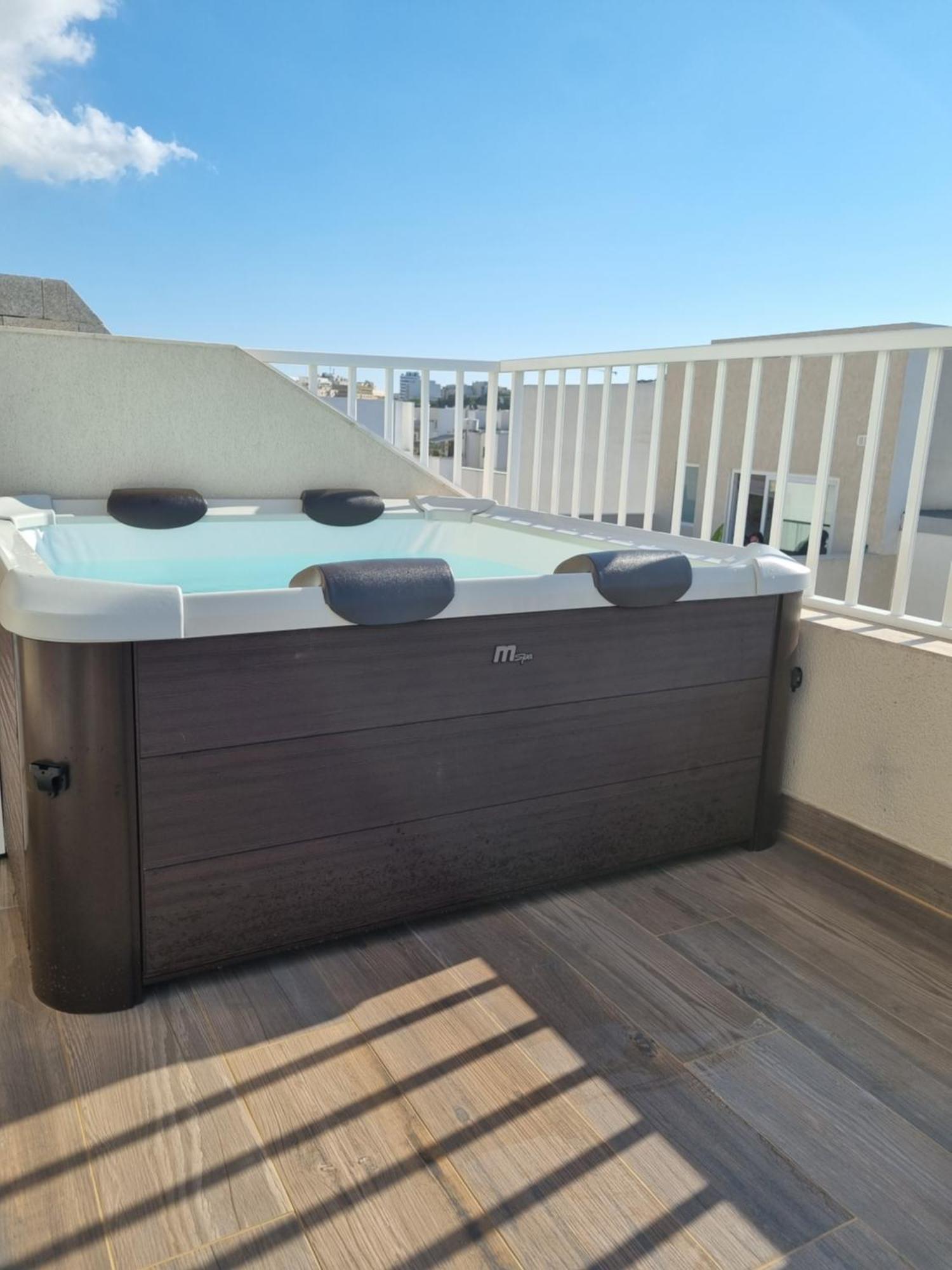 Korzo Suites Gzira Exteriör bild