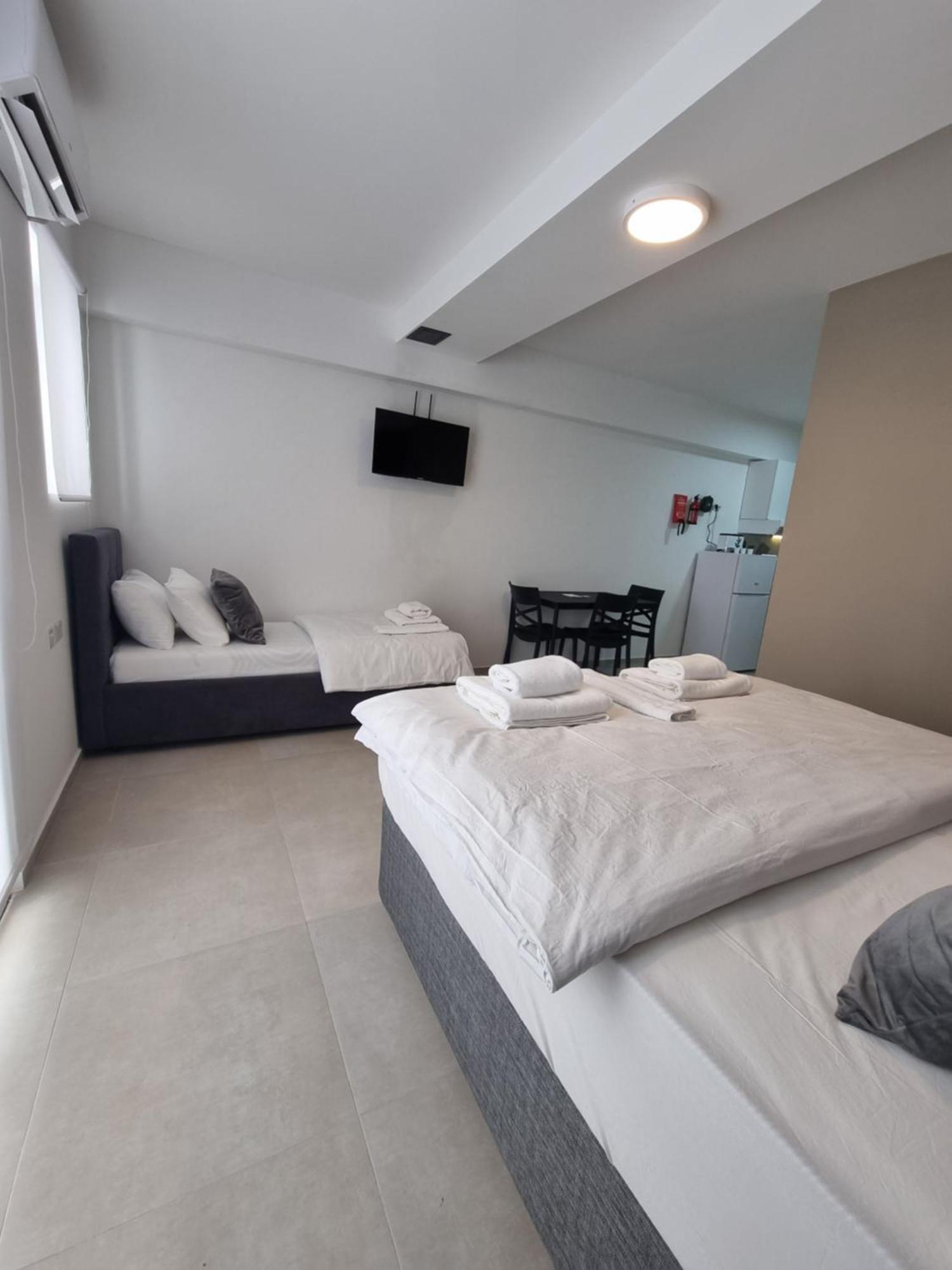 Korzo Suites Gzira Exteriör bild