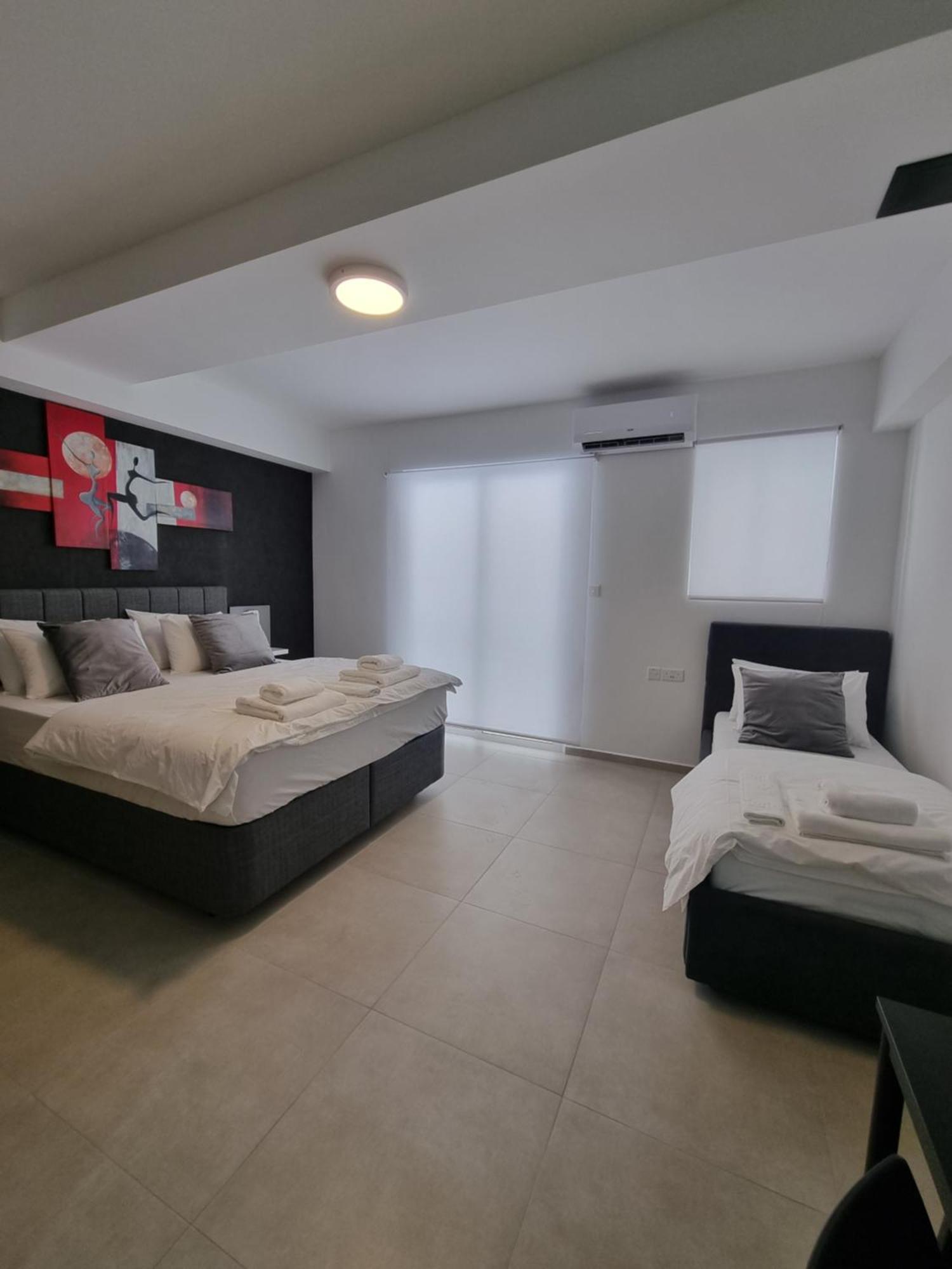 Korzo Suites Gzira Exteriör bild